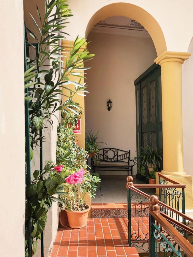 Casona Gloria Hotel Tarija Bagian luar foto