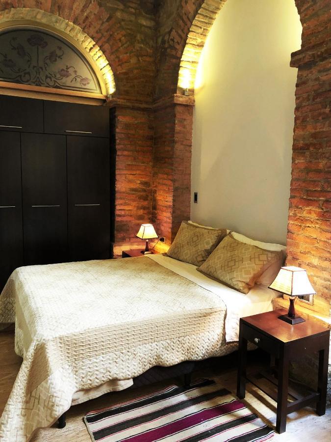 Casona Gloria Hotel Tarija Bagian luar foto